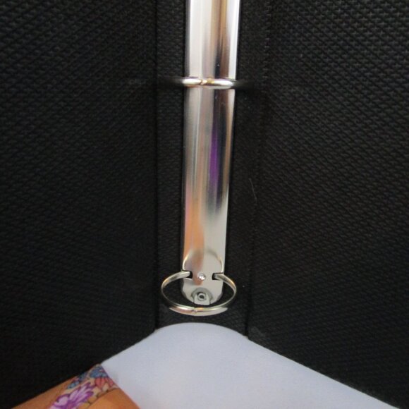 Bindertek Premium Leather 3-Ring Binder/Photo Album - 7th of 8 - Picture 6 of 7